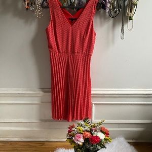 Look fashionable in the office or while WFH